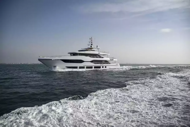 Luxury yacht OLIVIA sistership photo