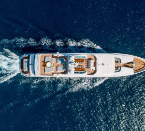 49m Caribbean motor yacht OCEANOS charters at discounted rate in January