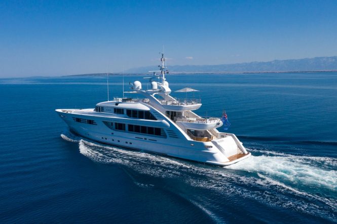 Motor yacht ALALYA
