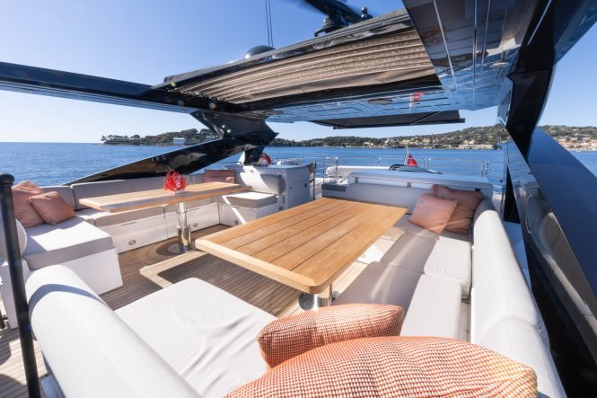 Luxury yacht MIRKA