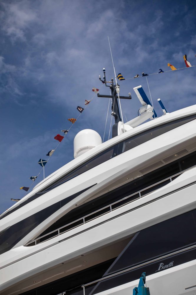 detail of the Benetti B.Now yacht