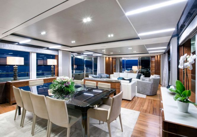 salon with dining area