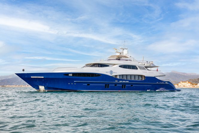 Luxury charter yacht HATT MILL
