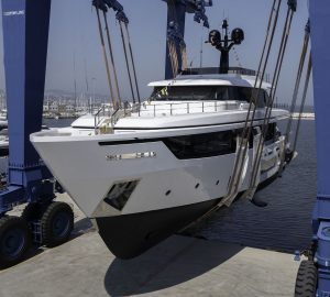 29m luxury yacht AYSHE launched by Custom Line