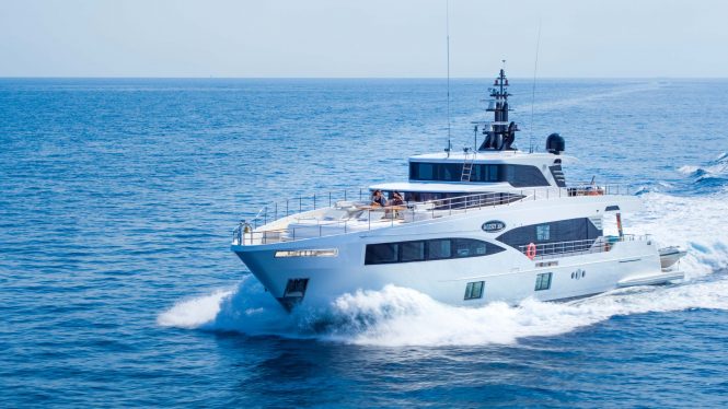 Luxury yacht Ocean View sistership