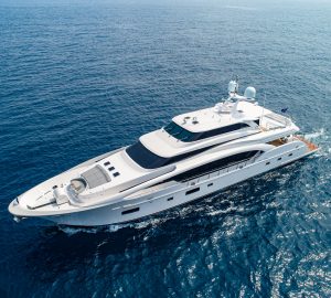 38m luxury yacht VIN XAN launches in Taiwan from the Horizon shipyard