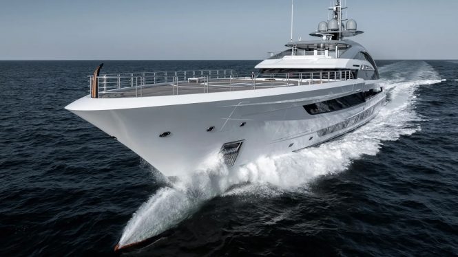 Luxury yacht GENESIS - Ruben Griffioen