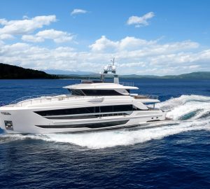 Horizon Yacht launches 34m motor yacht CROWNED EAGLE – the fifth FD110