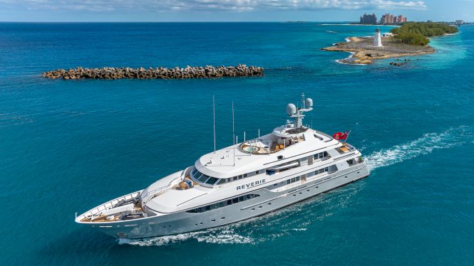 Superyacht REVERIE