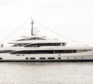 50m B.Now superyacht AMANTIS launched by Benetti