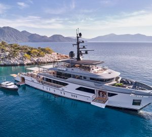 47m luxury yacht PARA BELLUM new to the charter market in the Gulf and Indian Ocean