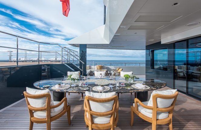 Deck dining