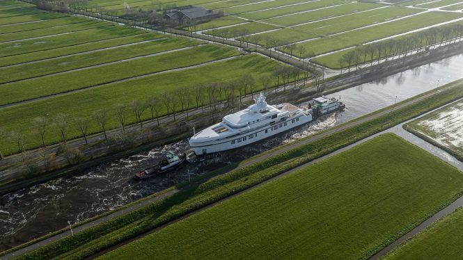 Luxury yacht PROMIS.D - on route to her sea trials