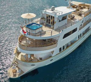 Croatian charter yacht LA PERLA offering 10% discount on exclusive vacations in the Adriatic