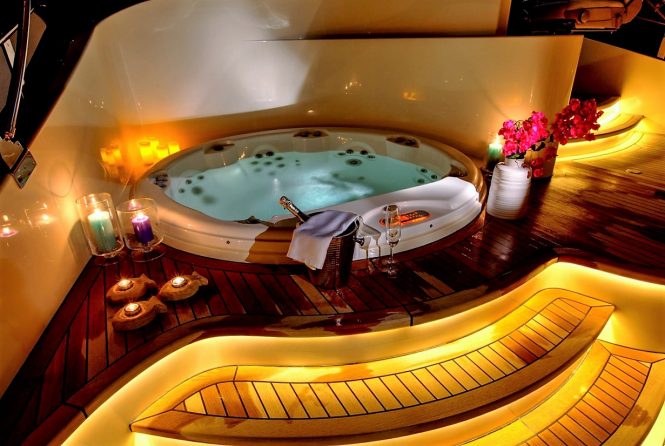 Deck jacuzzi on board ARCHSEA