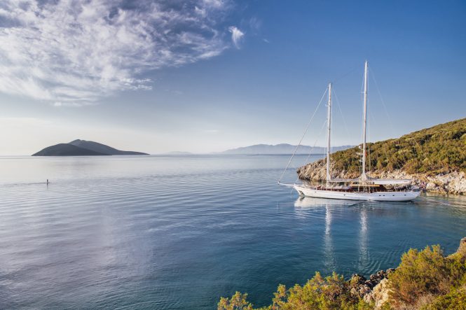 Hic Salta charter yacht in Turkey