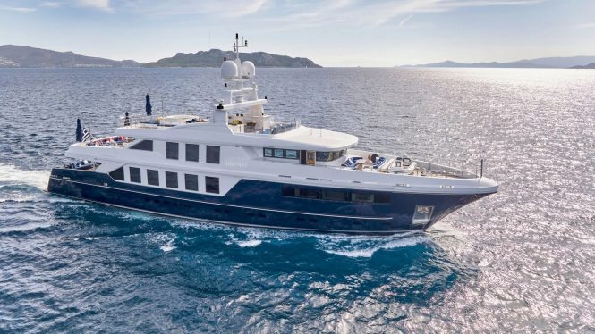 Luxury charter yacht TIMBUKTU - Photo @ StudioReskos