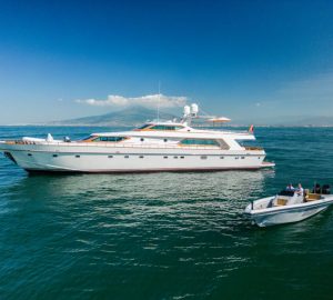 Explore the charm of Italy on board elegant gentleman’s motor yacht DISCO VOLANTE