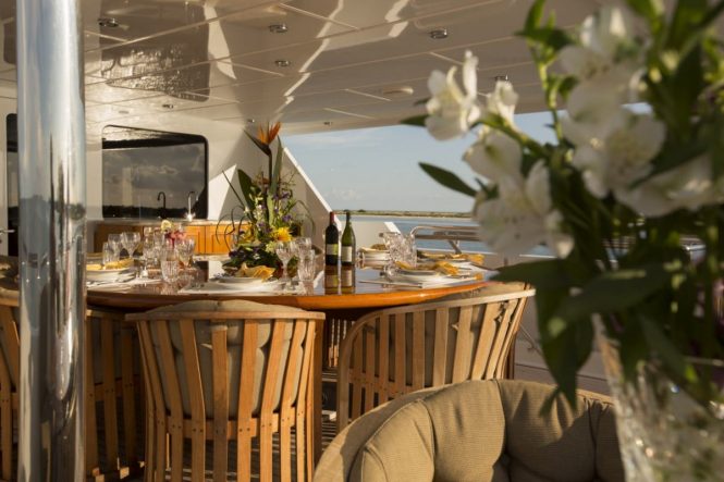 Dining on board motor yacht I LOVE THIS BOAT