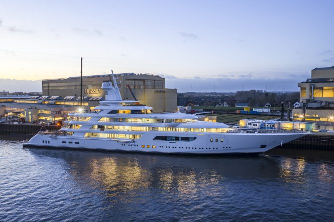 Superyacht BOARDWALK