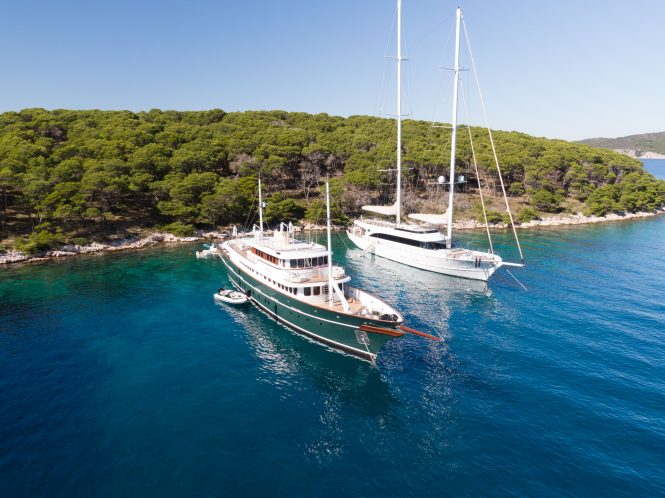 Motor yacht MAIA at anchor