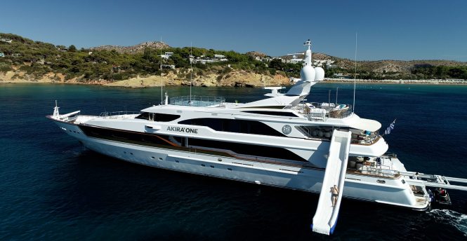 Super yacht AKIRA ONE