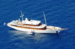 Classic motor yacht VAJOLIROJA available for charter.