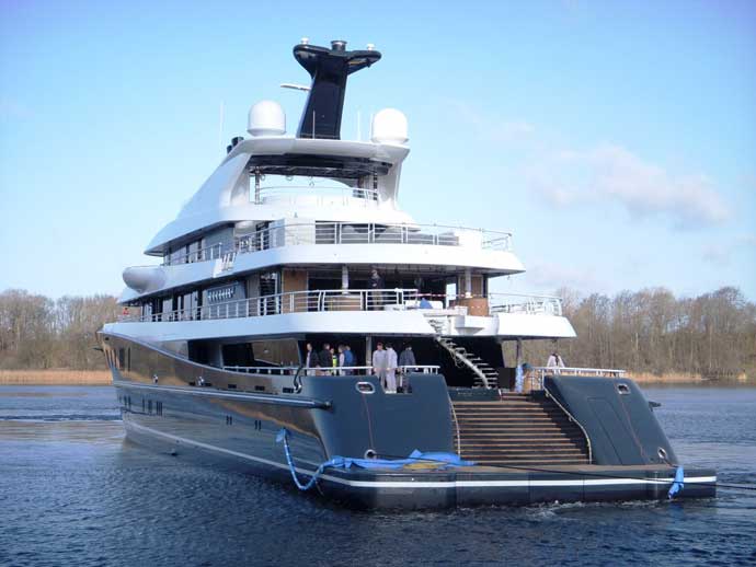 Lürssen motor yacht Phoenix 2 Info