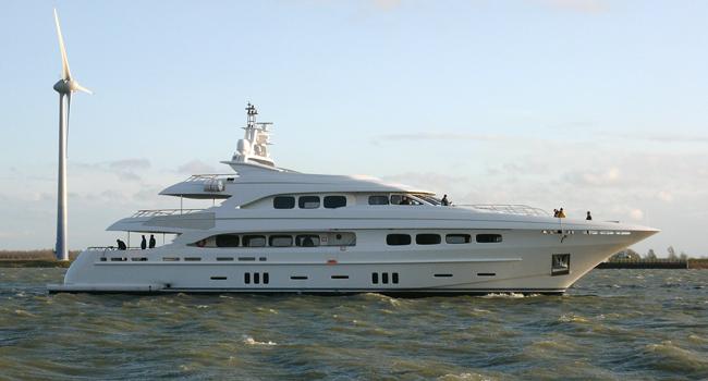 43.5 Motor Yacht LATITUDE – a Dutch Yacht Builders Superyacht