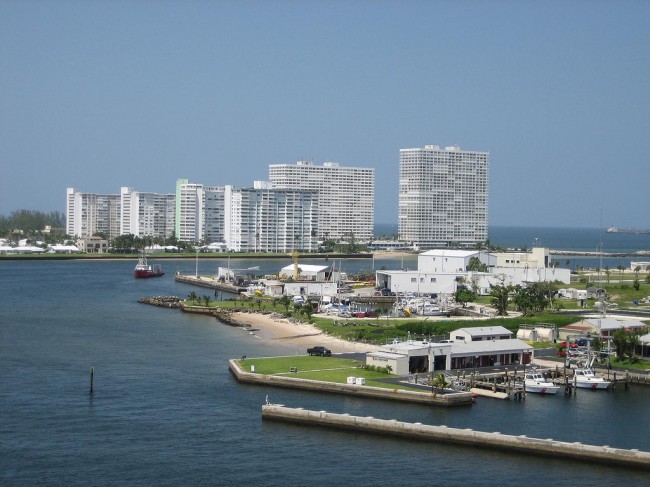 Fort-Lauderdale_Florida_USA