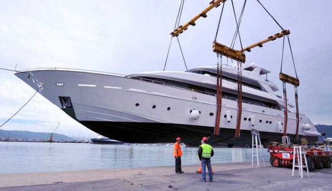 Motor Yacht talal