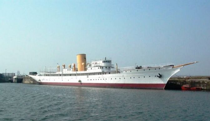 Sea Trials for Super Yacht Nahlin