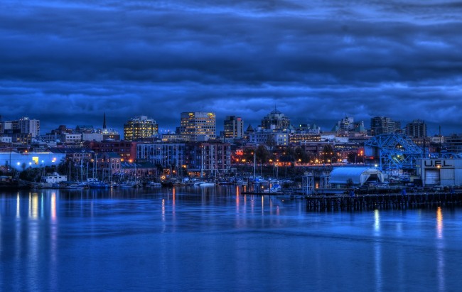 New Victoria, British Columbia Superyacht Marina looks to have the go ahead.