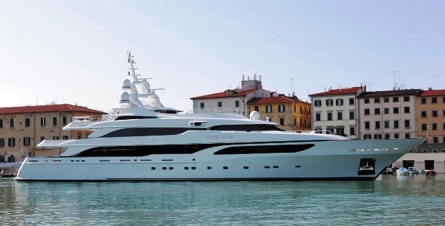 yacht-silver-angel