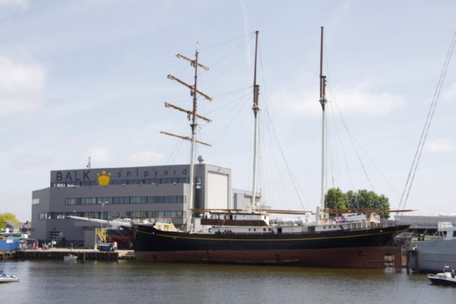 70m research vessel Golden Lion Yacht completes refit at the Balk Shipyard.