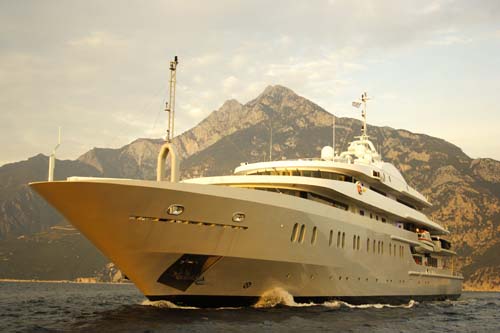 85 m yacht Alysia has been sold and is now superyacht Moonlight II