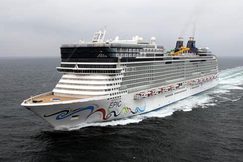 STX France and Norwegian Cruise Line sign the delivery of Cruise ship Norwegian Epic