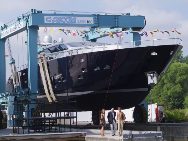 34m Leopard Mariellina Superyacht Launched