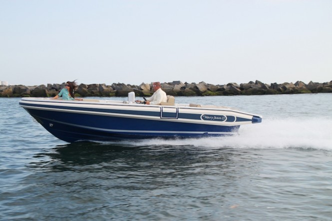 New CHASE 23 yacht tender by NOVURANIA
