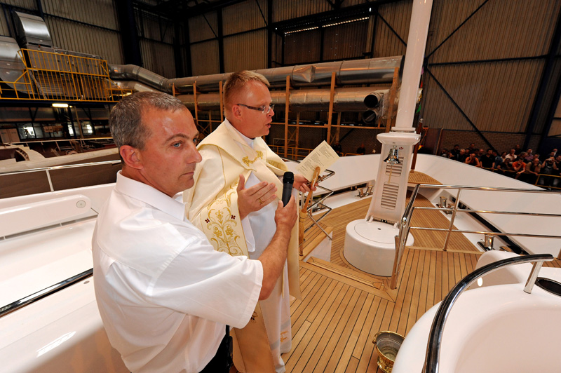 Motor Yacht BATON ROUGE  Christened