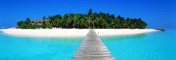 Superyachts visiting the Maldives benefit from Visa Changes.
