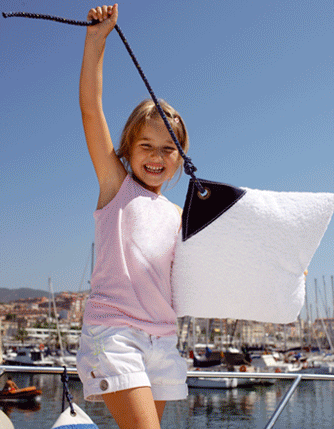 Marine Business strengthens its image