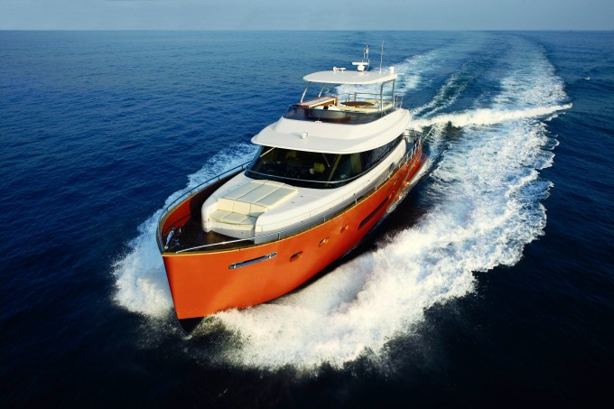 The Azimut Magellano 74 Yacht Underway