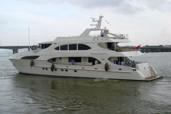 IAG127 Superyacht PRIMADONNA