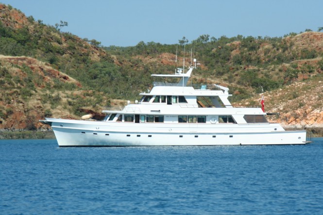 Motor yacht Sea Breeze refitted by Rivergate Marina & Shipyard.