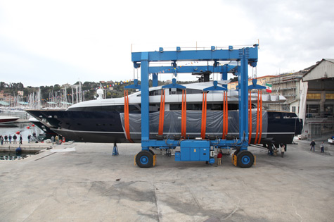 Super Yacht Lucky Me - Image credit Cantieri Navali Baglietto