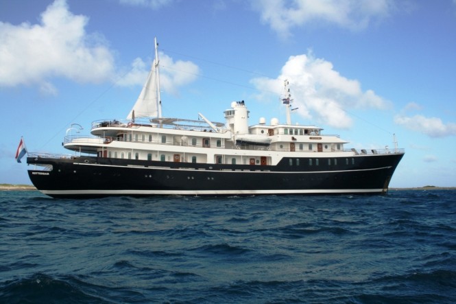 Luxury Yacht Charter in Patagonia & Panama With Superyacht Sherakhan
