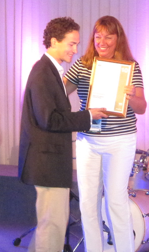 Callender Designs win the 2010 ISS Excellence in Innovation Award