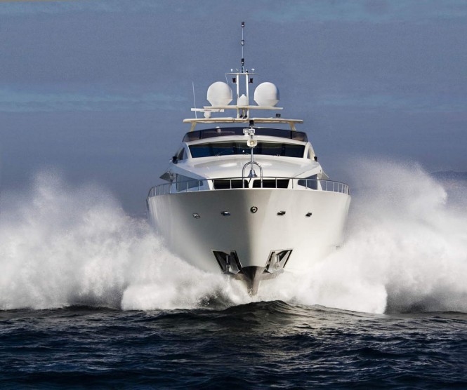 Numarine Mega Yacht Caramel 102′ RPH with Seakeeper Gyro Stabilisation System