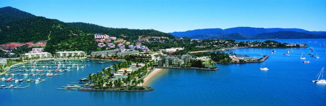 Port of Airlie Marina penthouse for yachting style